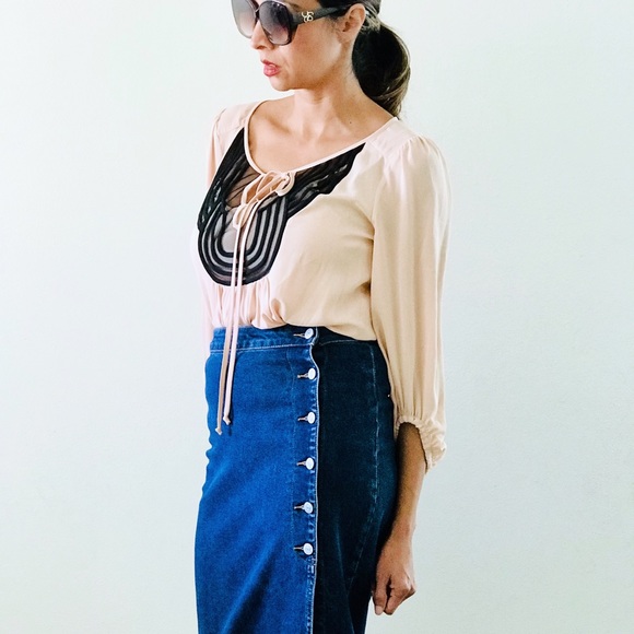 SOLD Pink blouse size small - Picture 4 of 5